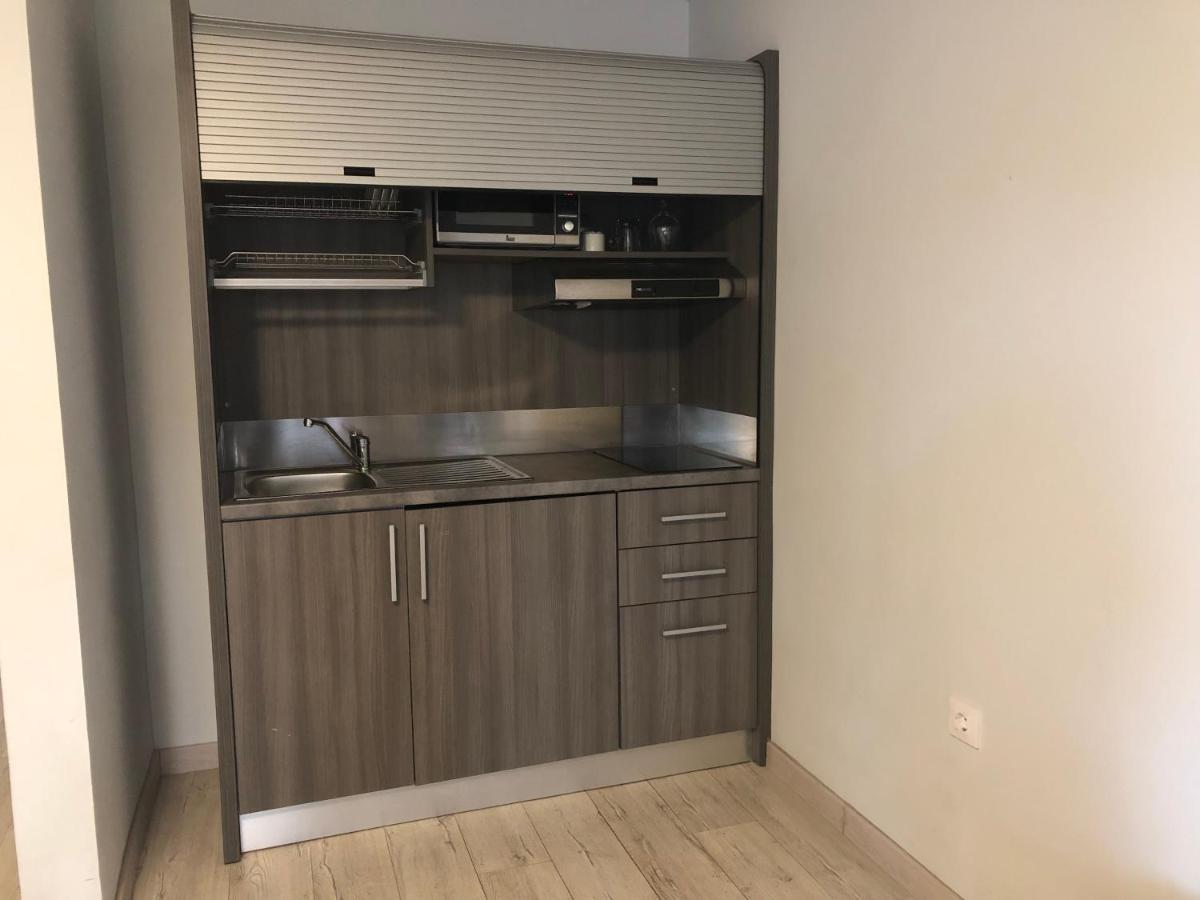Hotel Restaurante El Montico 托尔德西拉斯 外观 照片